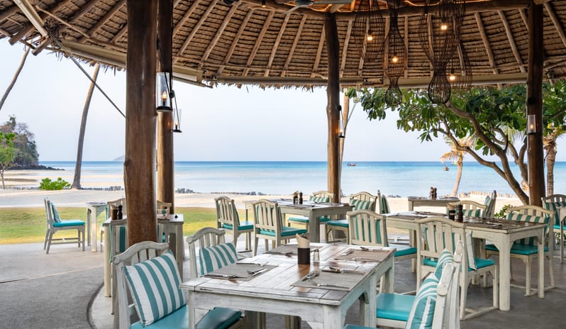 SAii PhiPhi Island Village Food Beverage Api Restaurant Daytime Seating